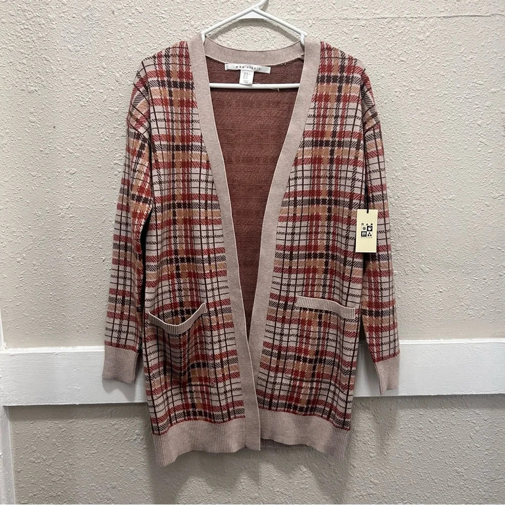 Max Studio NWT Cardigan Sweater